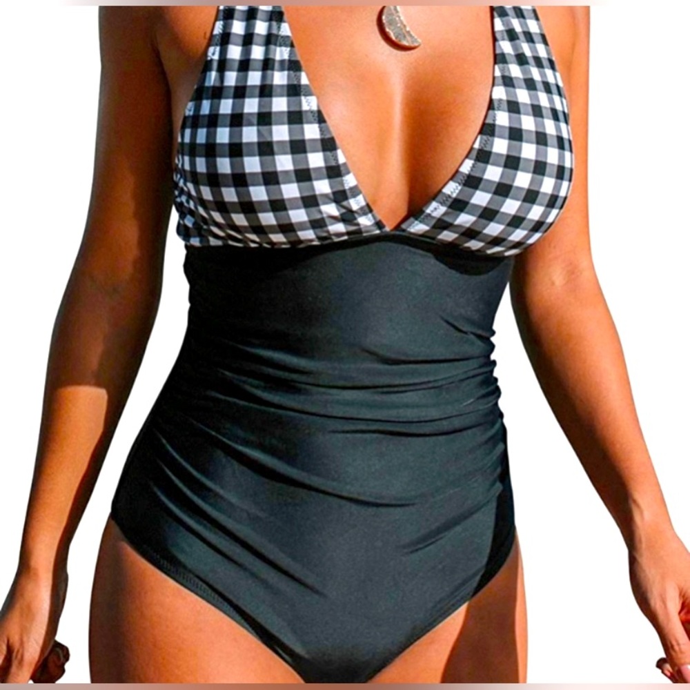 SWIMSUIT ONE PIECE-HALTER TOP , MED